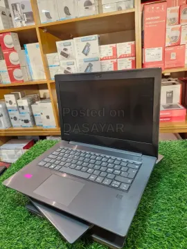 Lenovo V330-14IKB Laptop