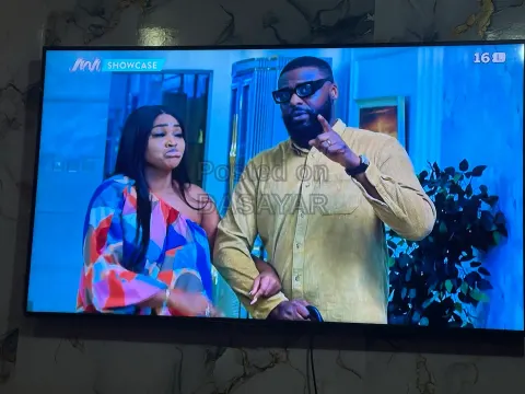 Samsung Tv 75 inches smart 4k 5
