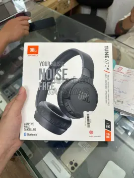 JBL Tune 670 NC Noise canceling headphone 2
