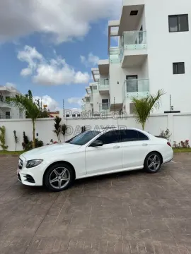 MERCEDES BENZ E300 4MATIC. FRESHLY CLEARED. 2