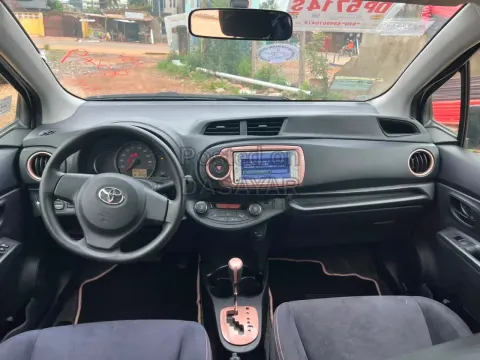 Vitz 2013- Push Start 2