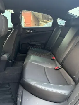 Honda Civic 2021 3
