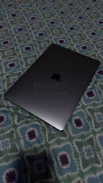 MacBook Pro core i9 2