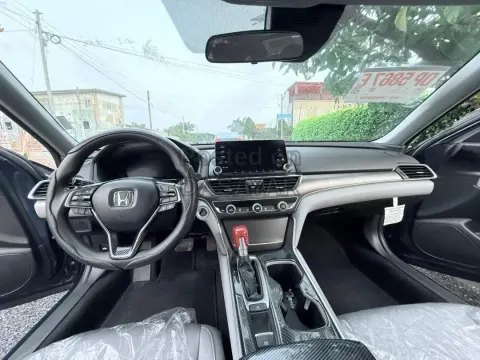 Honda Accord 2020 LX 3