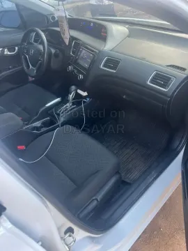 Honda Civic 2015 5
