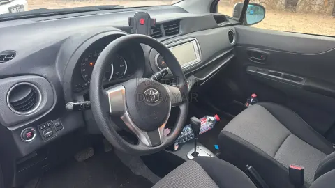 Toyota Vitz 2013 - Home used. good condition - per