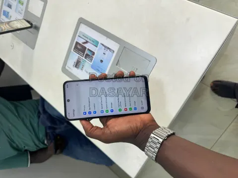 Tecno Spark 40 128gb 2