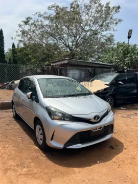 2015 Toyota Vitz 2